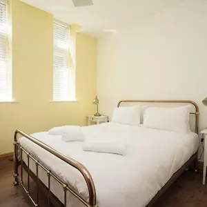  Apartment Marlborough Hall - Quiet
